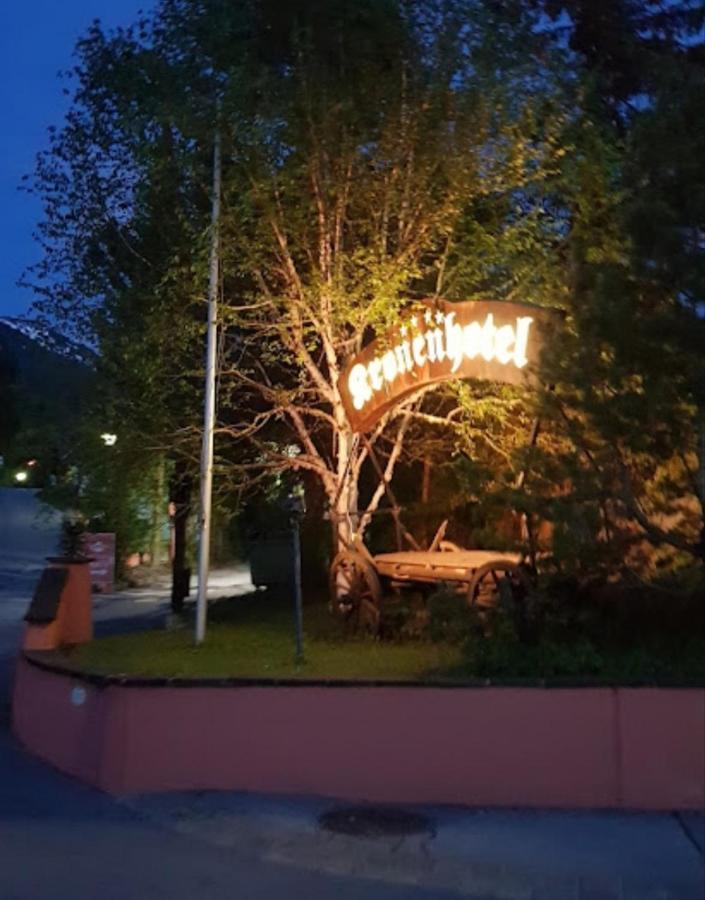سيفيلد ان تيرول Das Kronen Hotel المظهر الخارجي الصورة